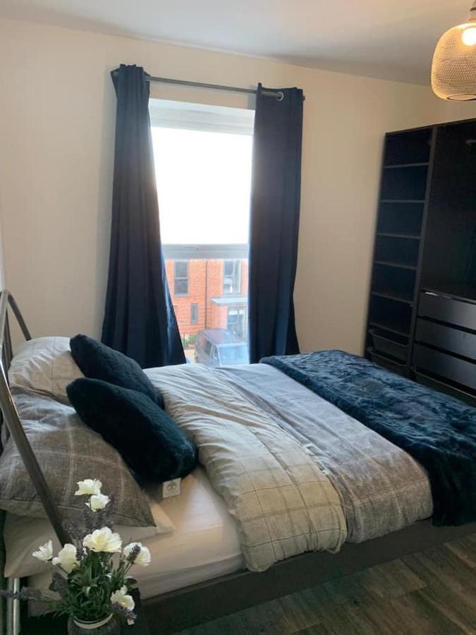 Lovely 1-Bed Serviced Apartment With Free Parking West Thurrock Kültér fotó